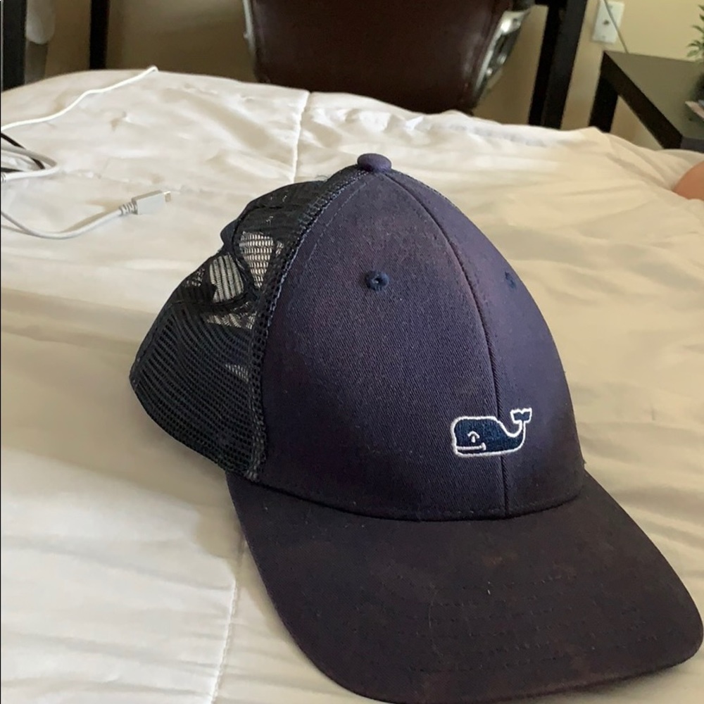 vineyard vines hat